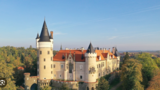 Hovory s kastelány: O zámku Žleby s Tomášem Řehořem