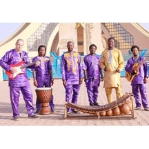 Mamadou Diabaté & Percussion Mania očarují kouzlem afrických rytmů