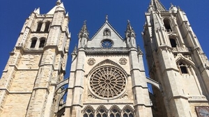 Věk katedrál ve Španělsku - Ústřední knihovna
