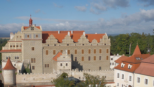 Divadlo Pohádka - Kterak dva chrousti stavěli hrad - Zámek Horšovský Týn
