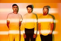 Britské trio alt-J vydává 2. června nové album Relaxer. Představí jej na Colours of Ostrava