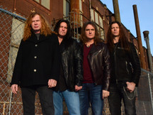 Megadeth z vážných osobních důvodú ruší část turné, na Aerodrome festivalu tak nevystoupí