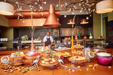 Vegetariánská restaurace Etnosvět představuje novinku Víkendový brunch "Tutti a Tavola" pro celou rodinu