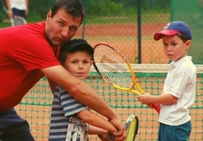 TJ Kraví Hora připravuje 5 turnusů příměstských tenisových táborů v centru Brna