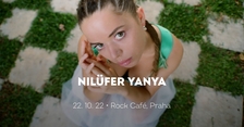 Nilüfer Yanya v Rock Café