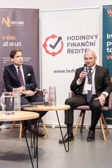 Oldřich Dědek a Lukáš Kovanda (debata o euru)