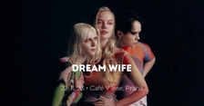 Do Café V lese přijedou Dream Wife
