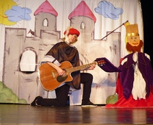 Divadlo pro děti: O drakovi a čtyřech princeznách - KC Průhon