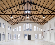 Galerie Jaroslava Fragnera uvede výstavu Architektura konverzí 2005-2015