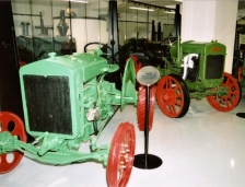 Jede traktor - sbírka zemědělské techniky Národního zemědělského muzea