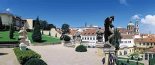Vrtbovská zahrada - atraktivní místo na výlet v centru Prahy