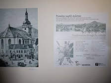 Výstava Proměny napříč staletími ve věži kostela v Mostě