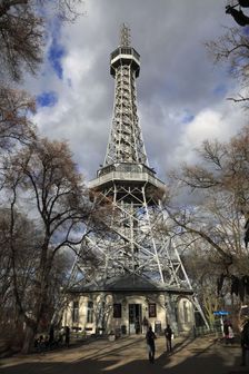 Výlet na pražskou Eiffelovku aneb do výšin Petřínské rozhledny