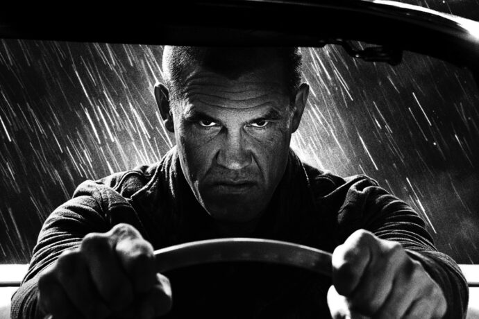 V rámci největšího komiksového festivalu ComicCon byl představen necenzurovaný trailer k pokračování kultuvního snímku Sin City