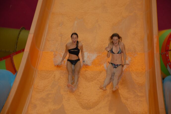 Aquapalace Praha: Krásky z Mamma Mii! se svlékly do plavek