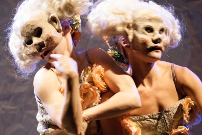 Světově proslulé taneční divadlo Do-Theatre zaplaví Prahu sny