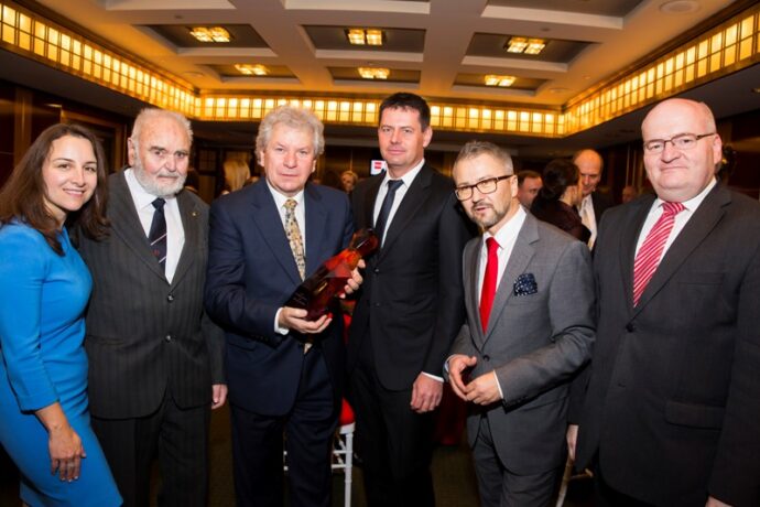 Jiří Bělohlávek obdržel v newyorské Carnegie Hall Cenu Antonína Dvořáka