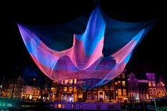 Blíží se festival světla SIGNAL 2015 a chystá se pořádně prozářit celou Prahu