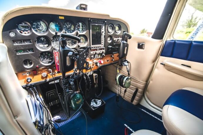 Staňte se pilotem na zkoušku a vyzkoušejte si řídit letadlo!