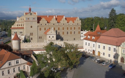 Divadlo na nádvoří – O zmrzlém králi