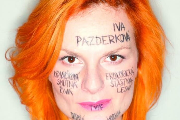 Iva Pazderková představuje videoklip ke svému aktuálnímu studiovému albu