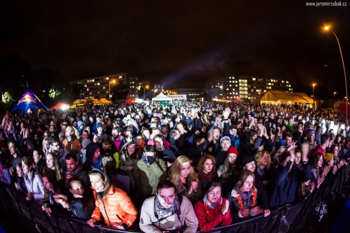 STRAHOV OPENAIR VYHLAŠUJE BAND CONTEST 2017