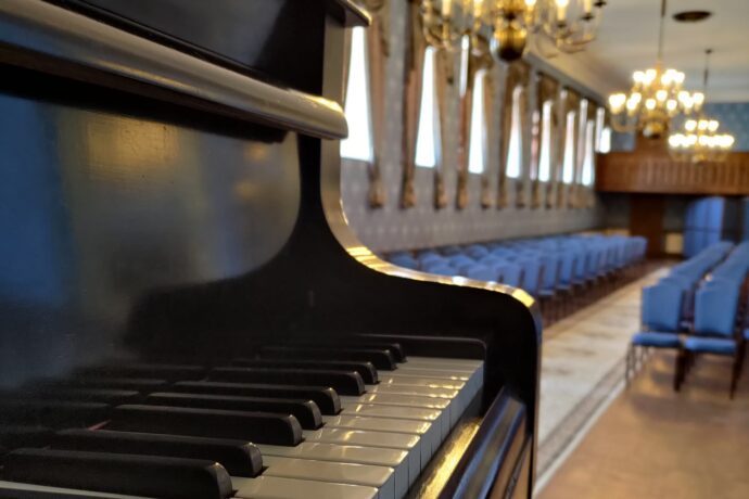 Lípa Musica – zámecká galerie na Sychrově