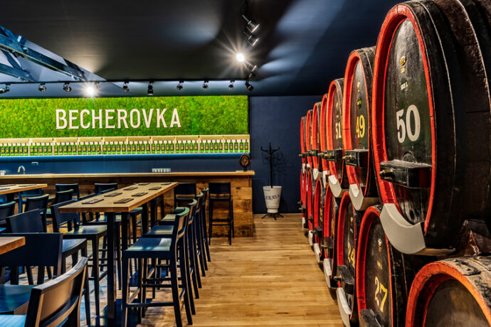 Becherovka má nové zrekonstruované Návštěvnické centrum v Karlových Varech