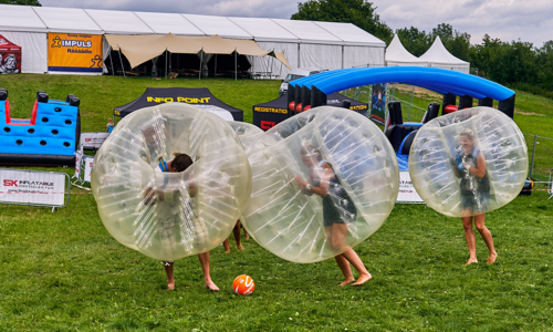 Bumper Ball na Benátské! s Impulsem! a Chill-out zóna u Bílých Tygrů!