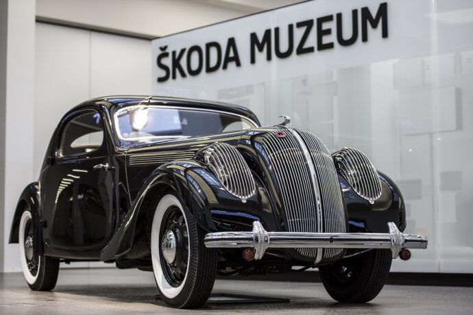 ŠKODA MUZEUM – ZAŽIJTE NAŠI HISTORII A VÝROBU