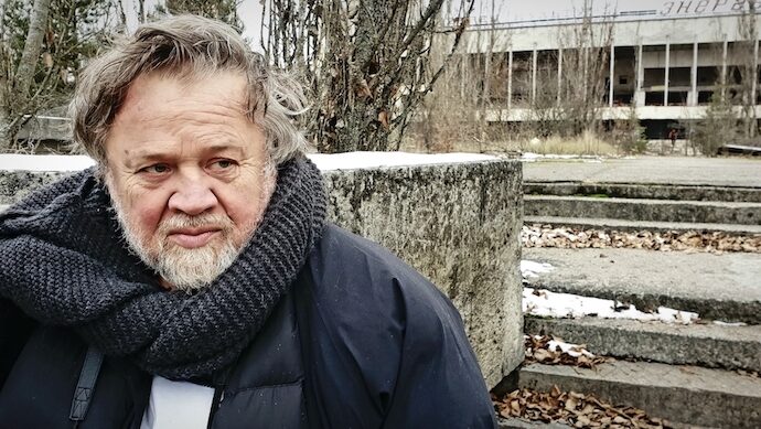Andrea Sedláčková dokončila celovečerní dokument o světově uznávaném fotografovi Antonínu Kratochvílovi a představuje první ukázku, v kinech od 2. 4. 2020
