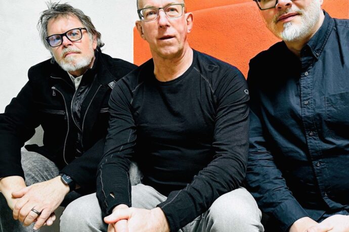 Legendární kapelu King Crimson připomene v Praze a Brně hudební maraton, film i kniha