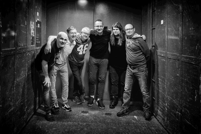 Rock for People odhaluje CZ/SK scénu, vystoupí Redzed, Annet X, Mňága a Žďorp, Visací Zámek, Smack One i dechovka