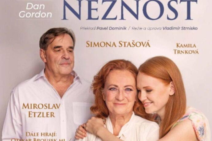 TŘEBOŇ: romantická komedie Cena za něžnost – Kultura pod hvězdami