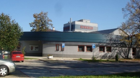 Divadlo Horní Počernice