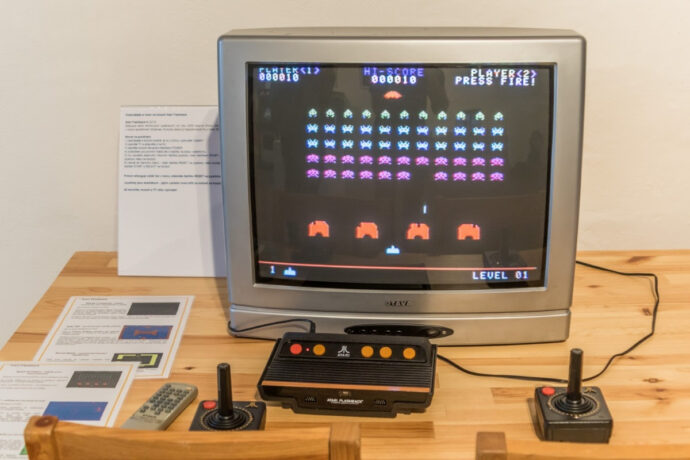 Retrogaming – historie počátků a her v Žerotínském zámku
