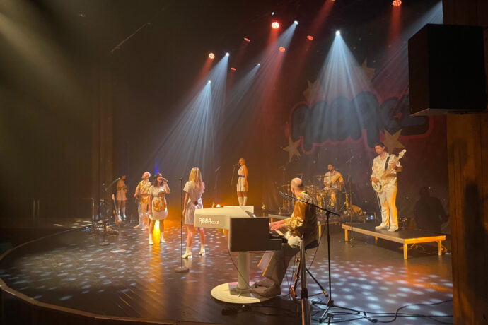 Vlny Chodovské tvrze 2026: Speciální host ABBA CZ Revival