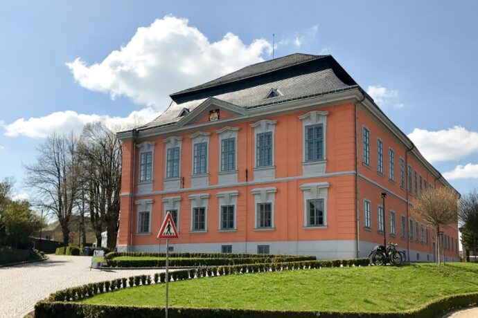 Lomnice nad Popelkou — město, kde pobýval Bedřich Smetana