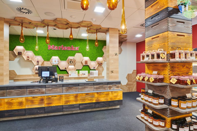 Medové pokušení láká všechny milovníky sladkého. Navštivte návštěvnické centrum MARLENKA®