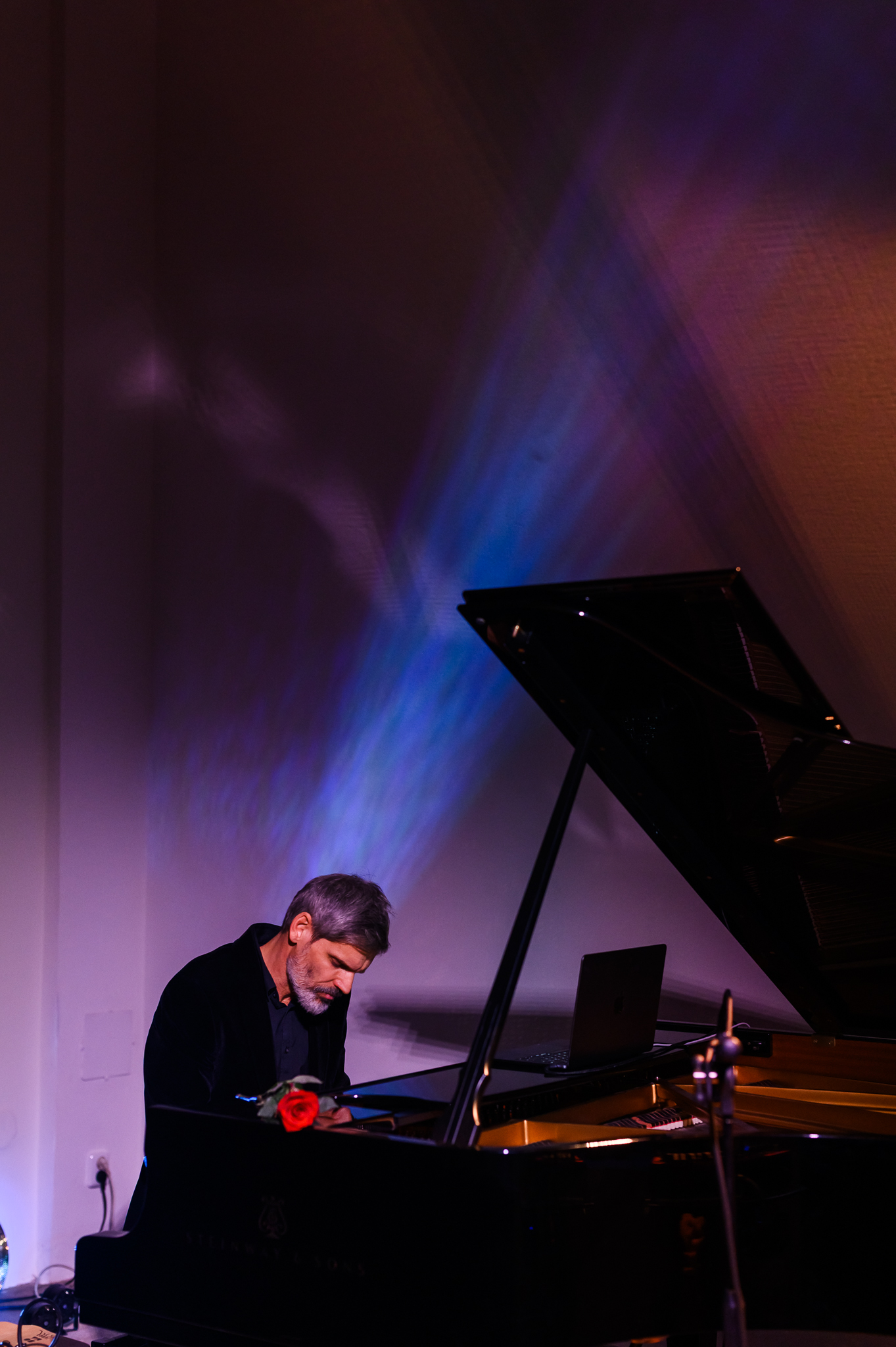 Ambient Session – Mikoláš Růžička & Pierre