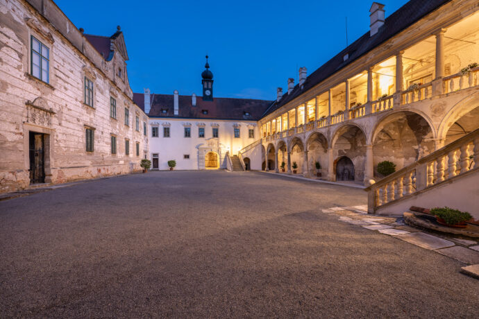 Hradozámecká noc 2026