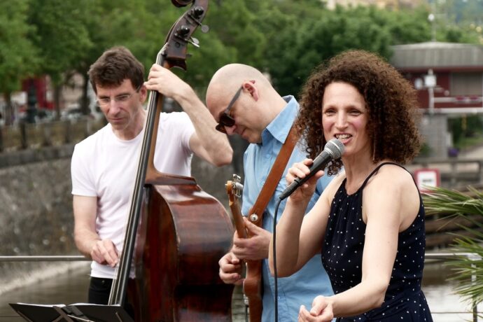 Jazz na střeše Jazz Docku - Petra Ernyei Trio